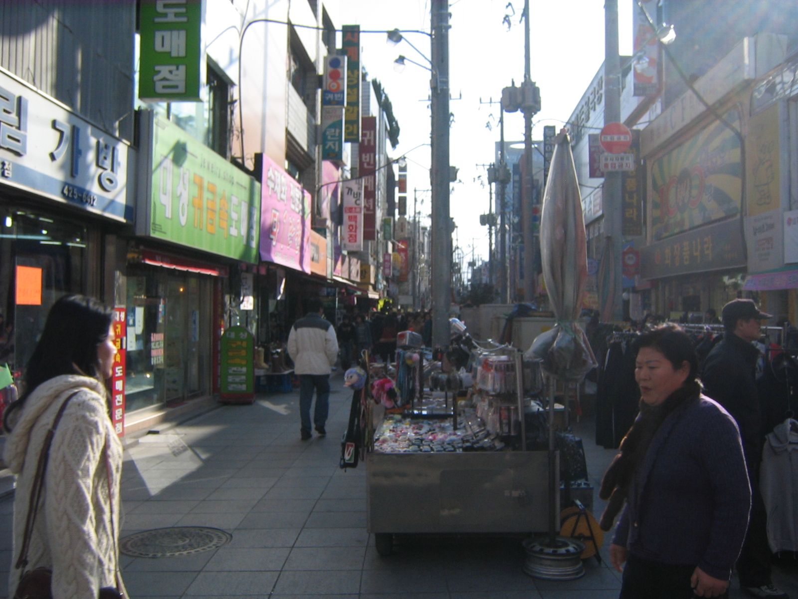 韓国・大邱の東城路の街並み